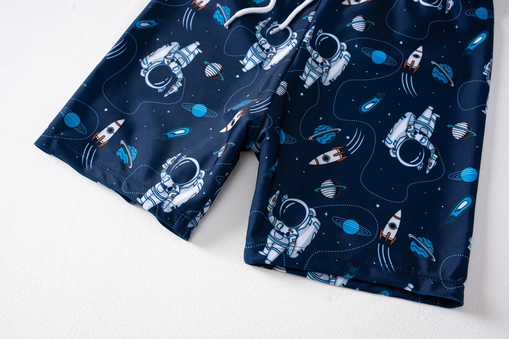 Summer Children's Swimsuit Boy Short Sleeve Beachwear Anstronaut Kids Cartoon Cute Quick Drying Boys Swimsuit Set Boys Swim Suit