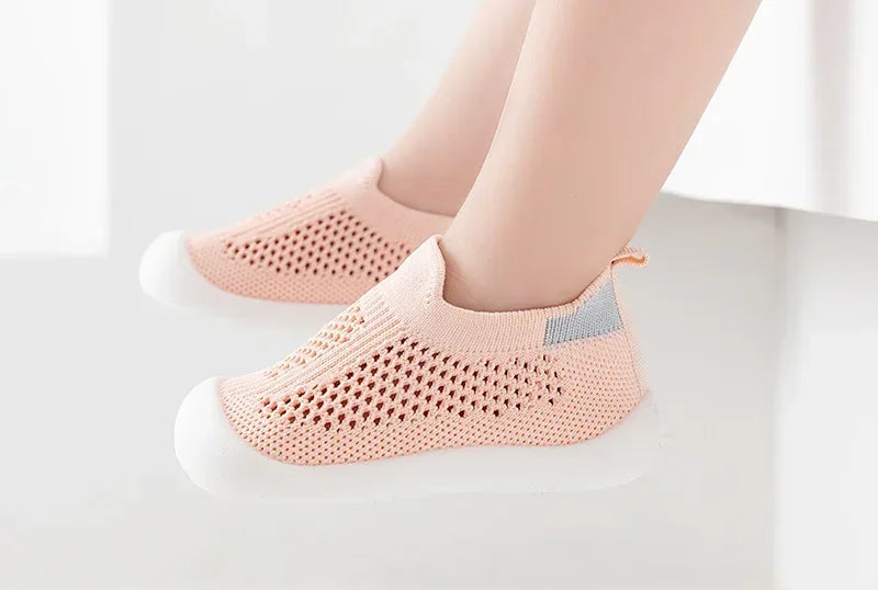 Spring Summer Toddler Shoes Breathable Knitted Kids Sneakers Boys Slip-on Tennis Shoes Girls Soft Non-slip School Casual Shoes